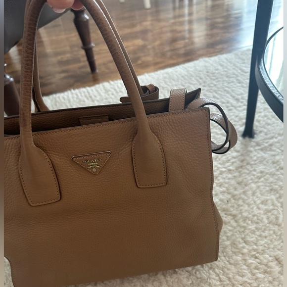 Prada tote Daino leather - Picture 2 of 13